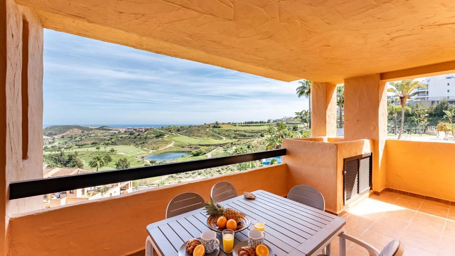 Ct 182 - Golfer'S Paradise Mijas 0*,  İspanya